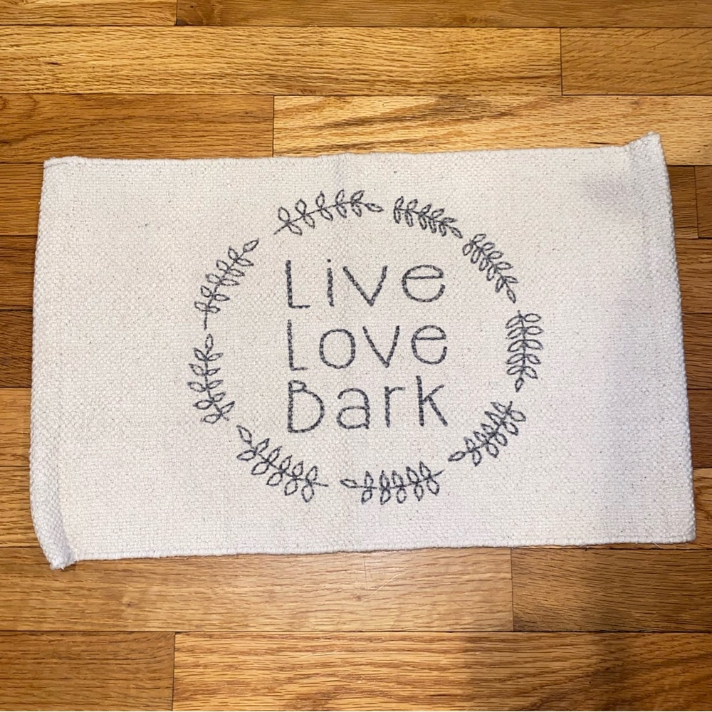 Live love bark dog placemat